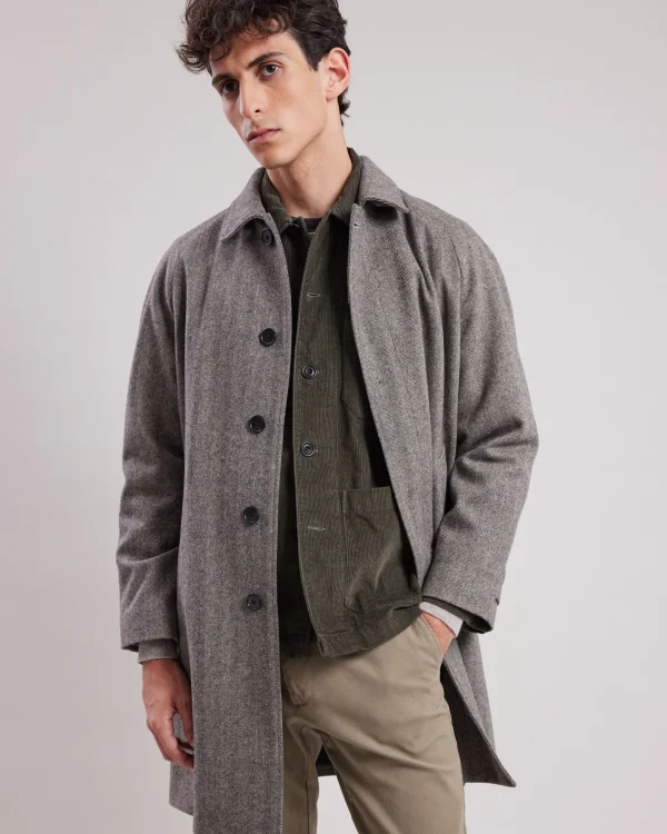 Calvin Coat<Hartford Fashion