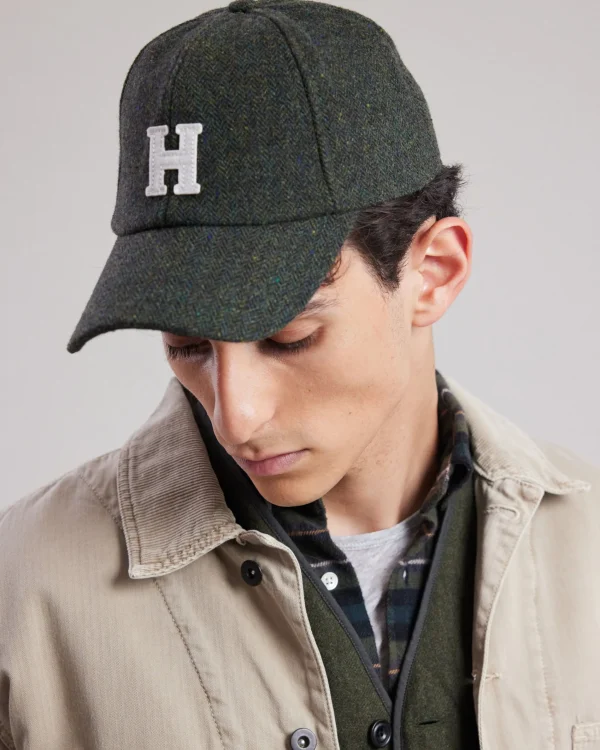 Cap H<Hartford Discount