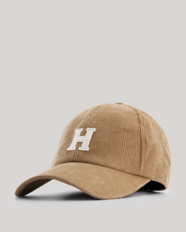 Cap H<Hartford Store