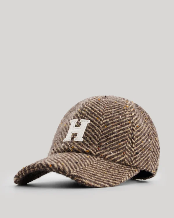 Cap H<Hartford New