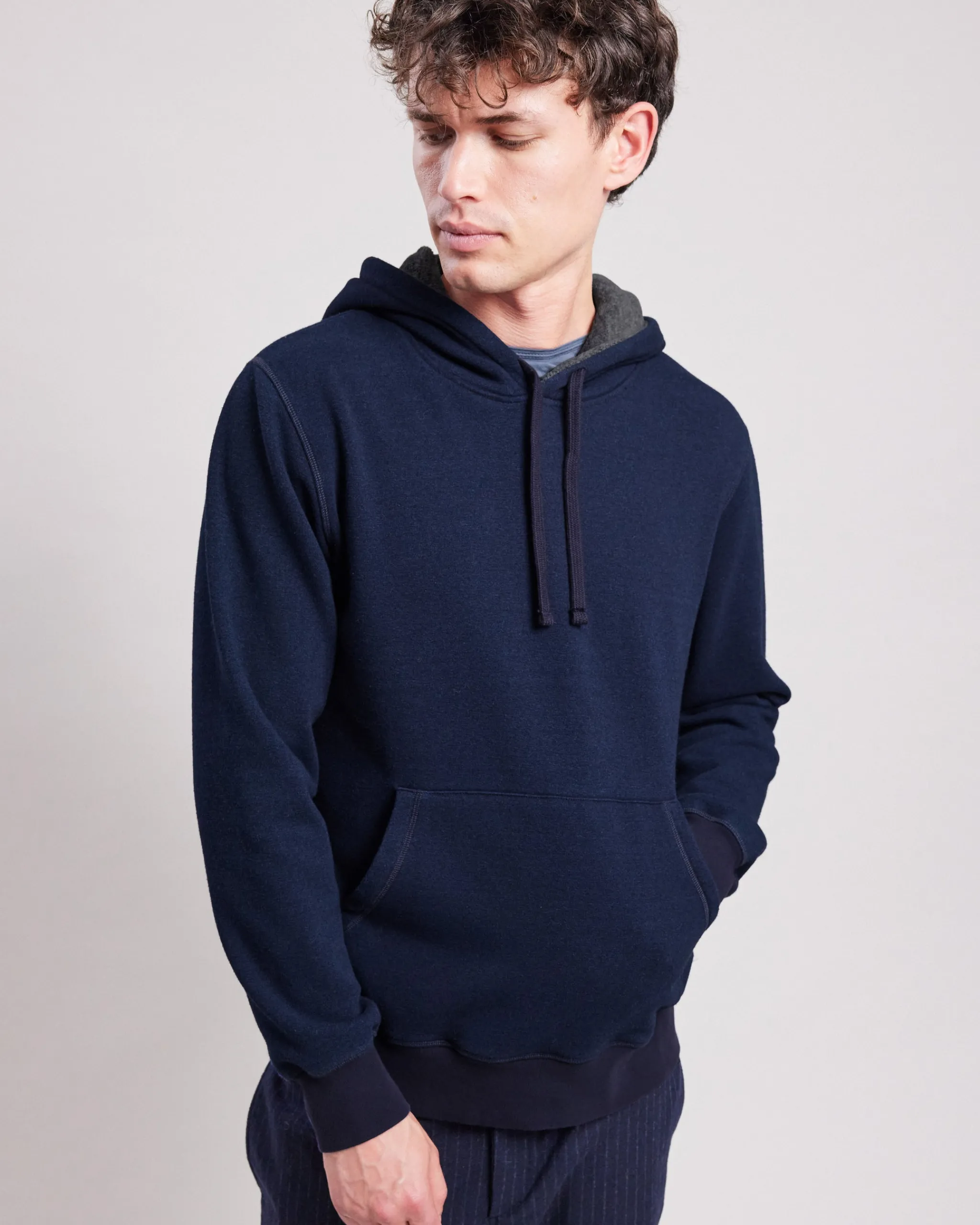 hoody_sweatshirt_2-2.webp Hoody Sweatshirt<Hartford Outlet
