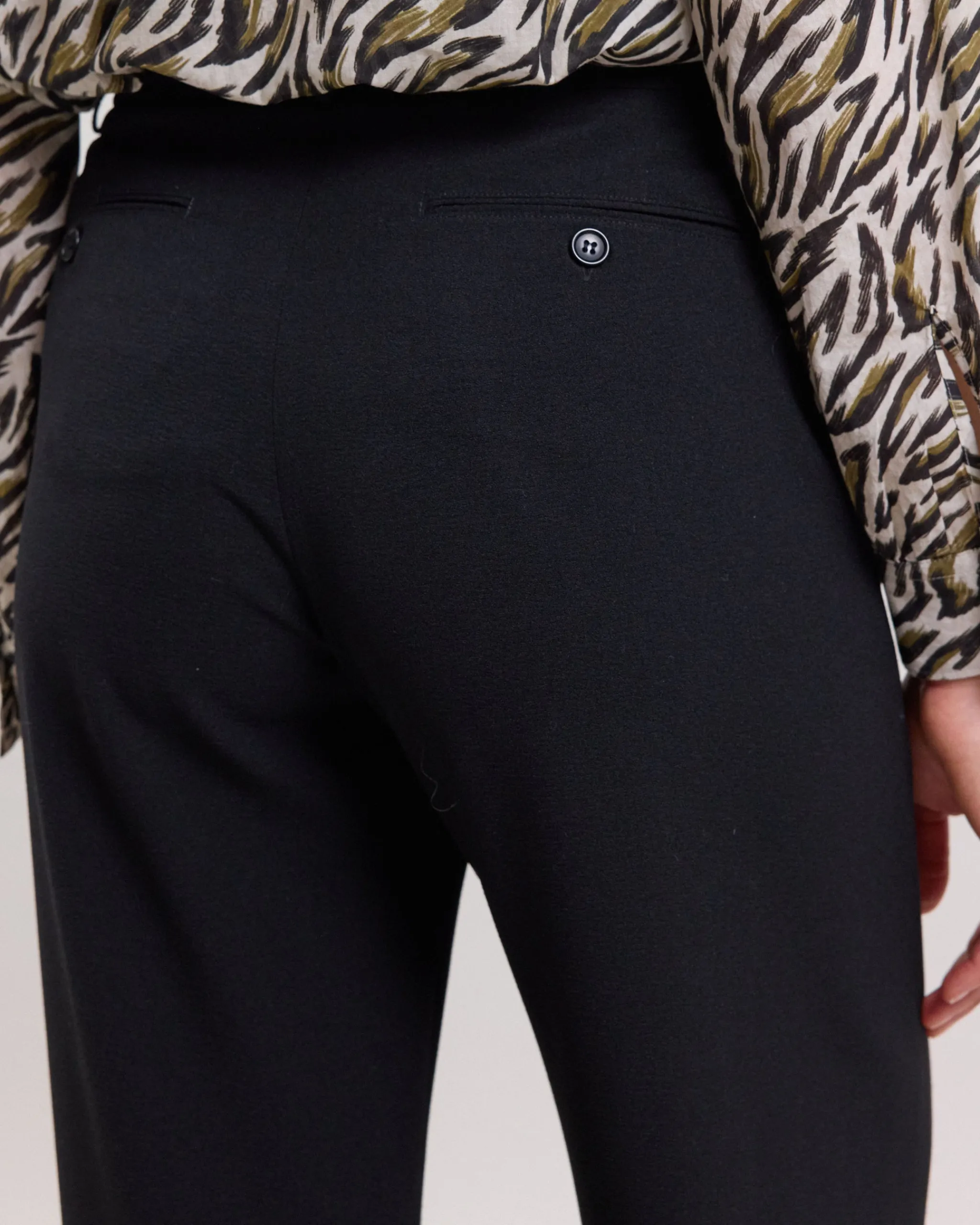 poli_pants_4.webp Poli Pants<Hartford Cheap