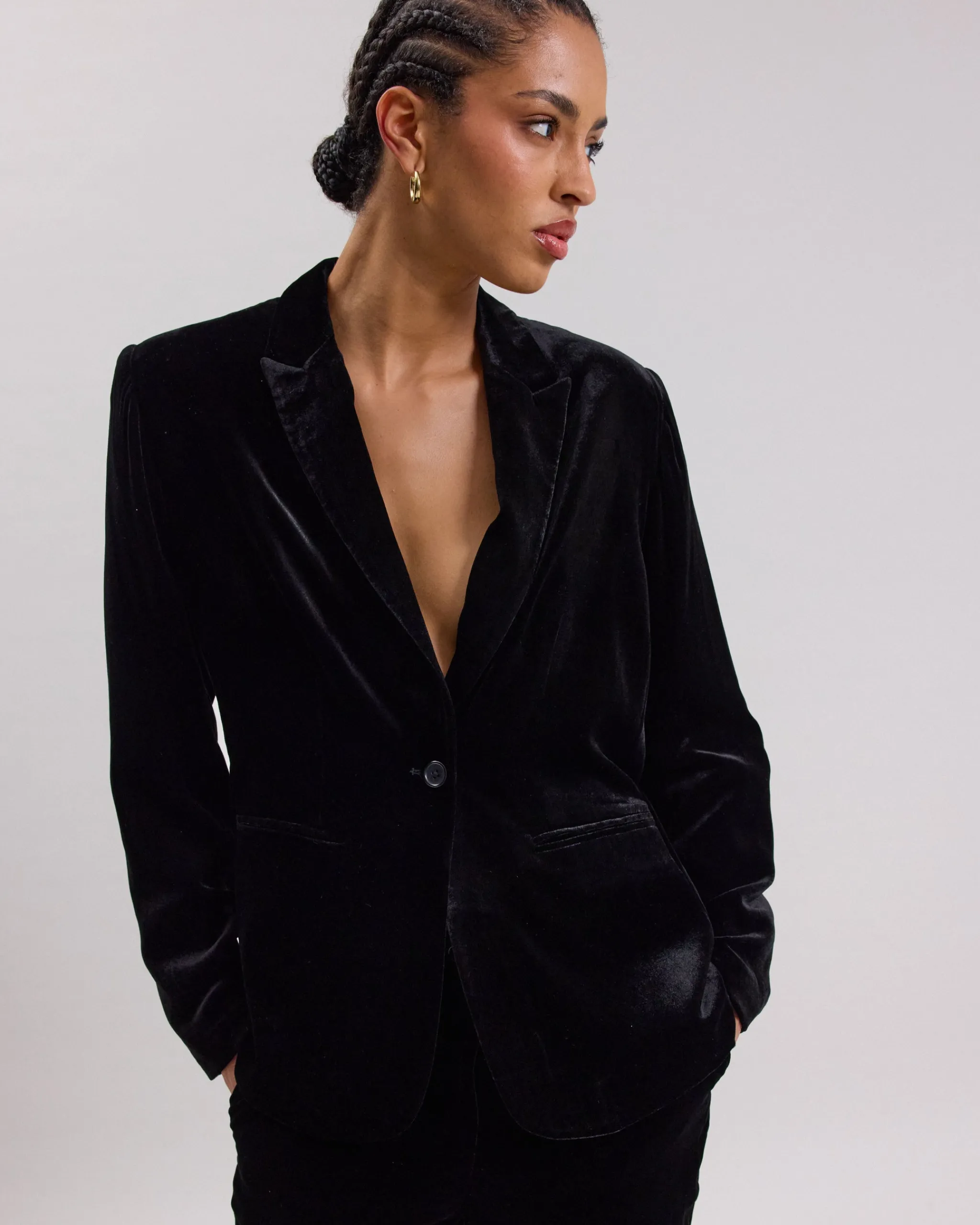 vekma_jacket_0.webp Vekma Jacket<Hartford Outlet